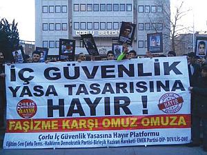 İç Güvenlik Yasası Protesto Edildi