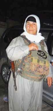 Kobaneli kadın savaşçı